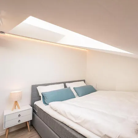 Apartmán Crest - Riverside Lofts Mit Parken I Balkon I Kueche I Regendusche *