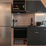 Crest - Riverside Lofts Mit Parken I Balkon I Kueche I Regendusche Appartamento *