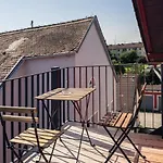 Crest - Riverside Lofts Mit Parken I Balkon I Kueche I Regendusche