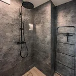 Crest - Riverside Lofts Mit Parken I Balkon I Kueche I Regendusche Appartamento Passavia
