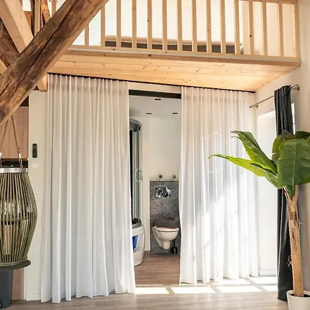 Apartment Crest - Riverside Lofts Mit Parken I Balkon I Kueche I Regendusche Passau