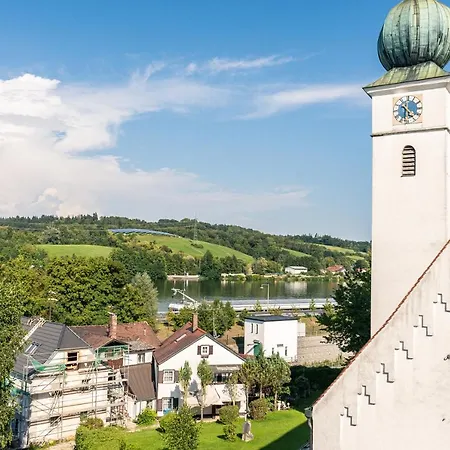Crest - Riverside Lofts Mit Parken I Balkon I Kueche I Regendusche Passau